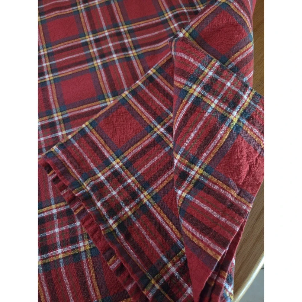 Threshold 56x100 Tablecloth Red Plaid Christmas Thick Cotton